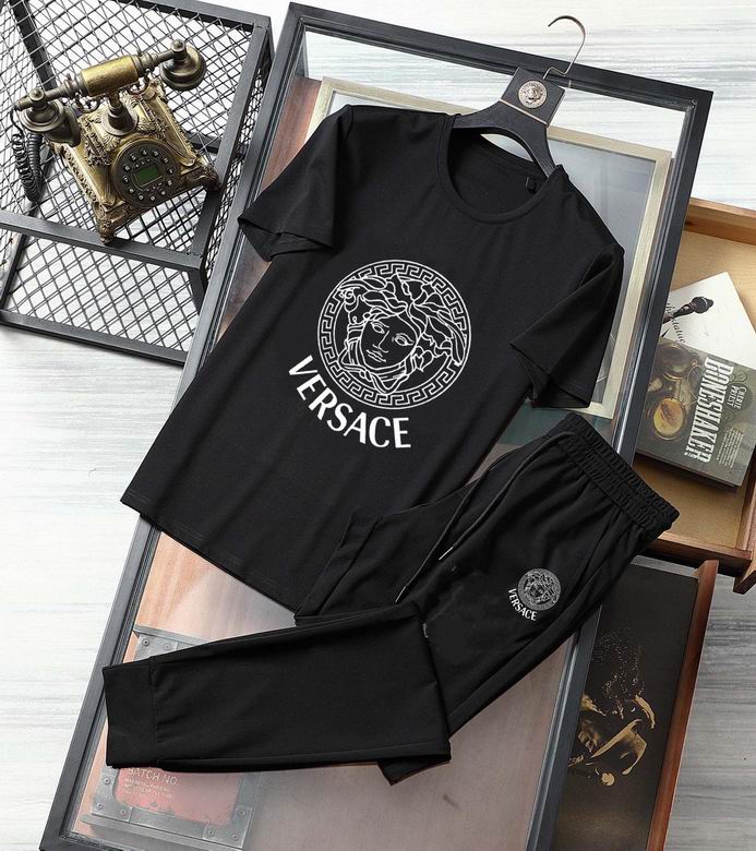 Valentino Bold Graphic Tee
