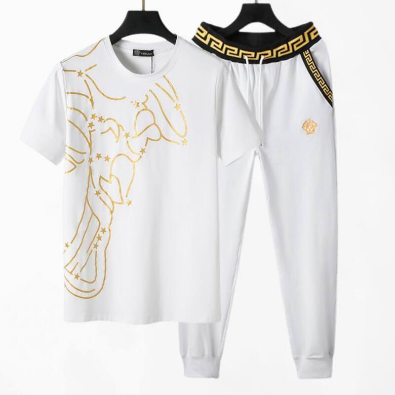 Louis Vuitton Classic Zip-Up Hoodie