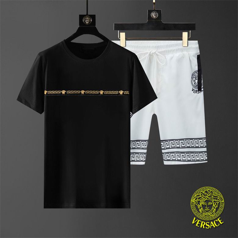 Prada Classic Crewneck Sweatshirt