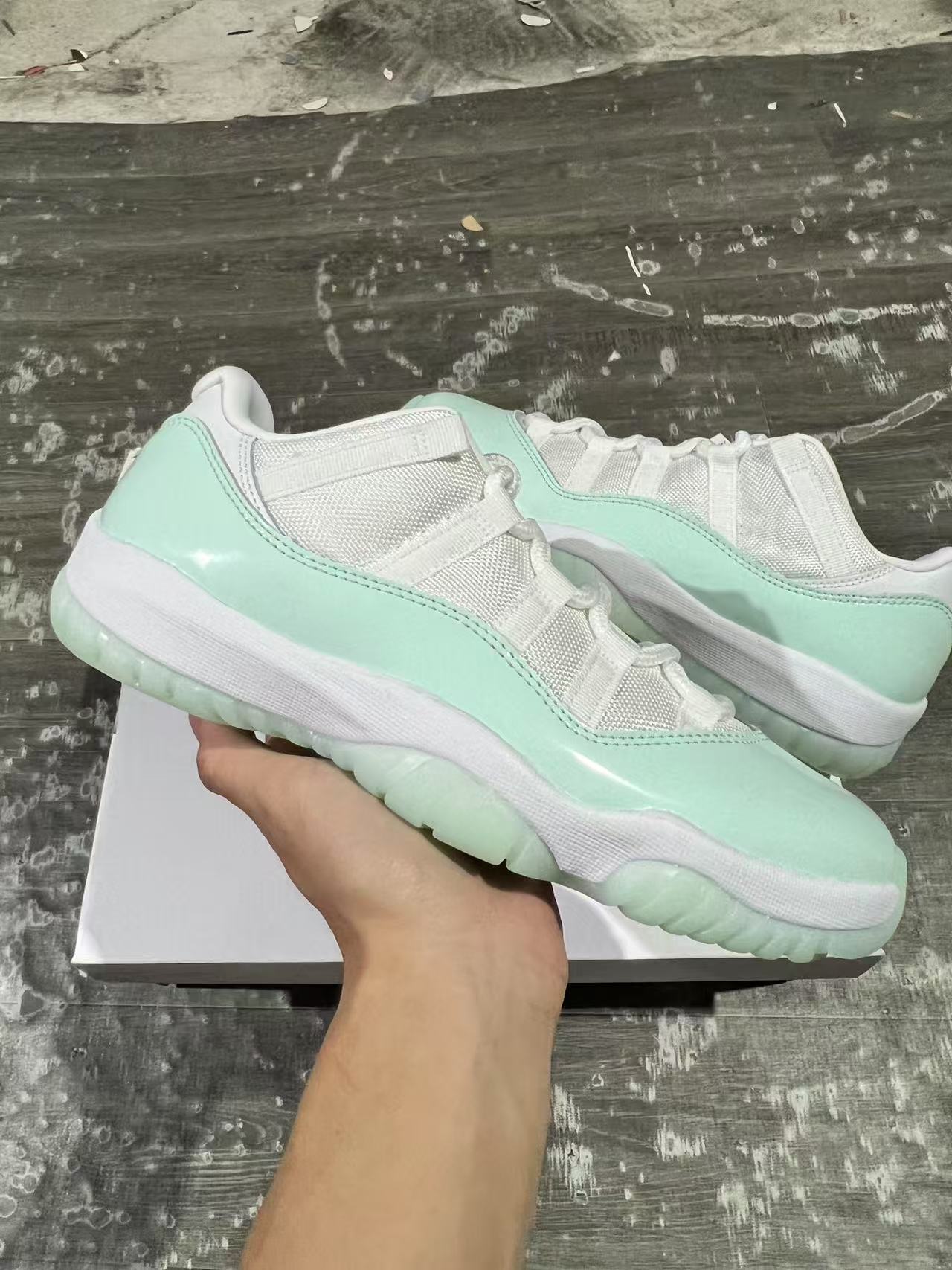 J-Air Jordan 11 Low “Igloo”