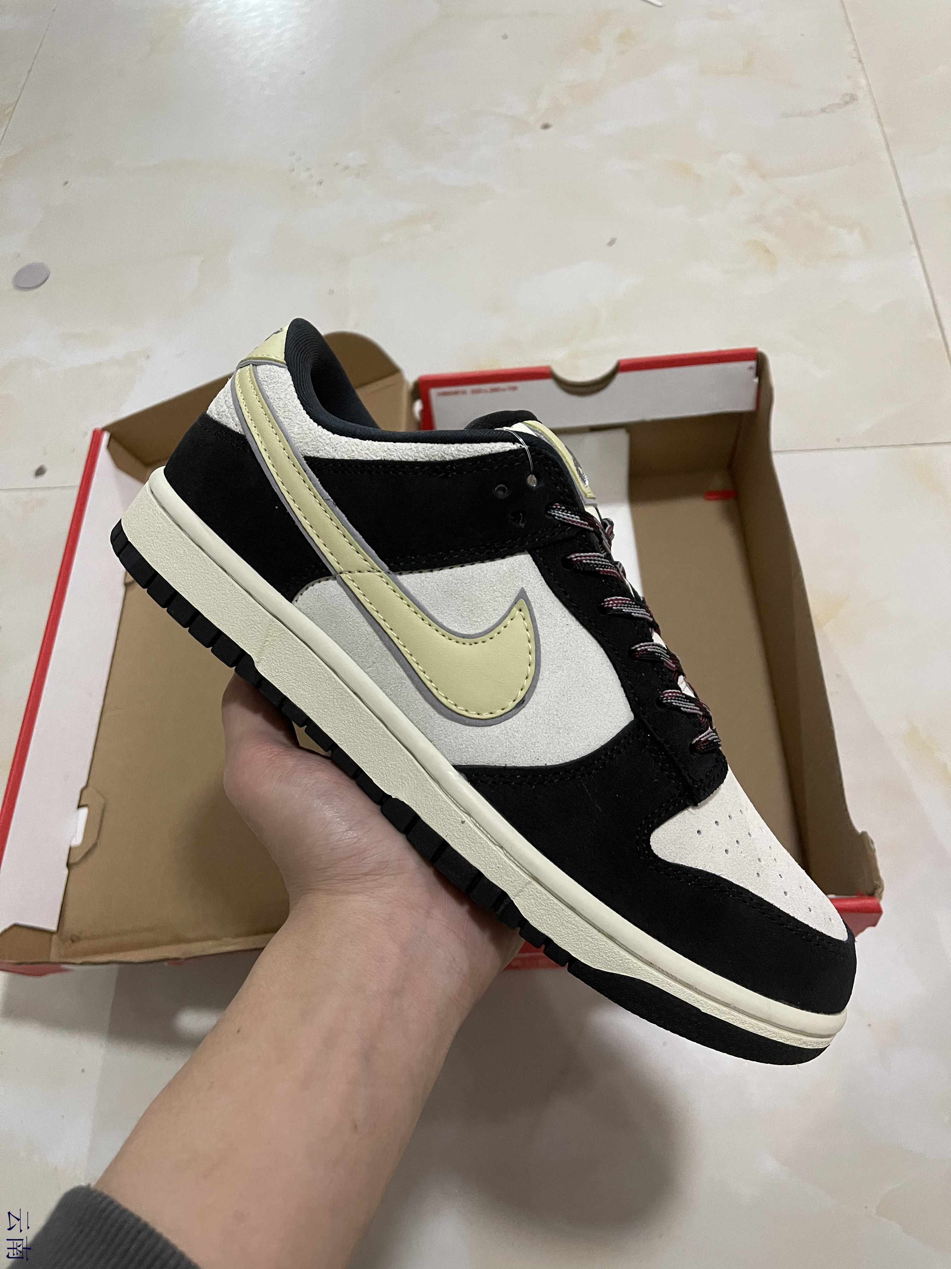 Nike Dunk Low"BlackSuede"