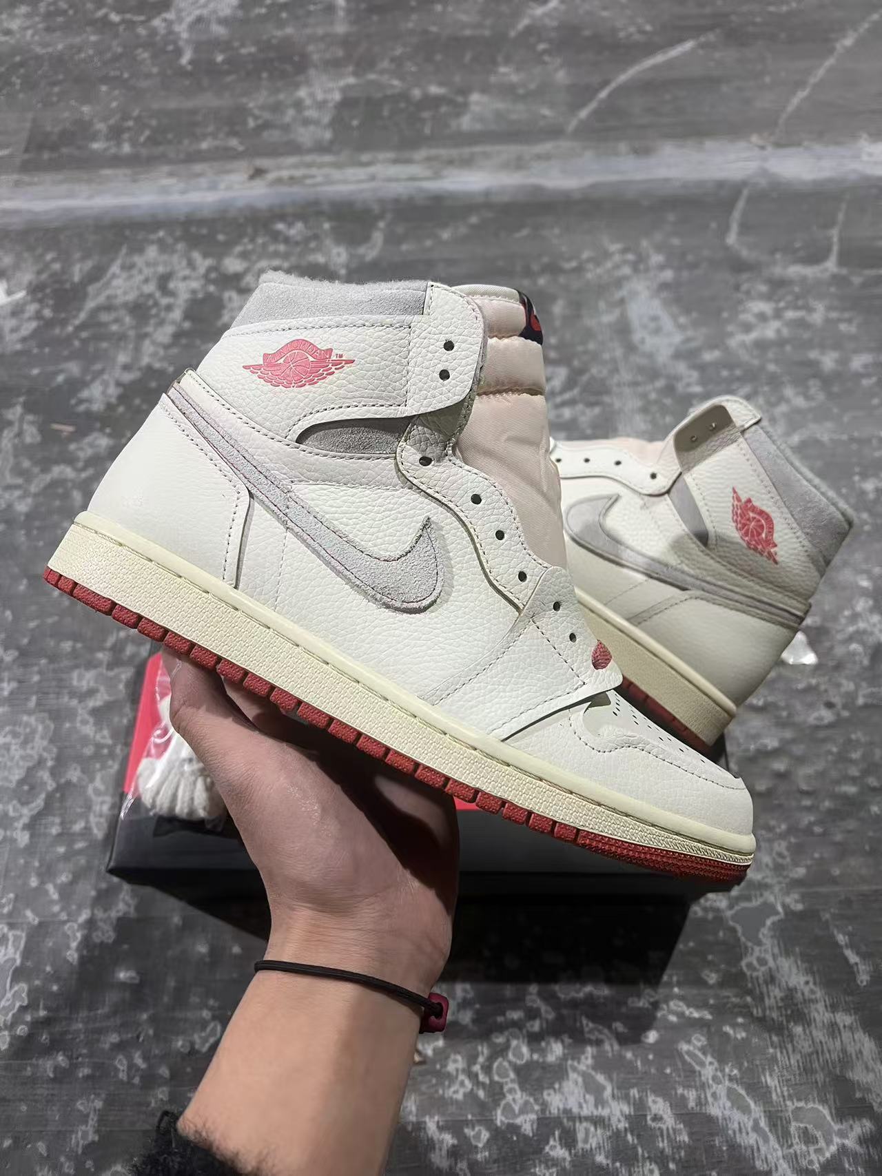 Air Jordan 1 RETRO HIGH OG