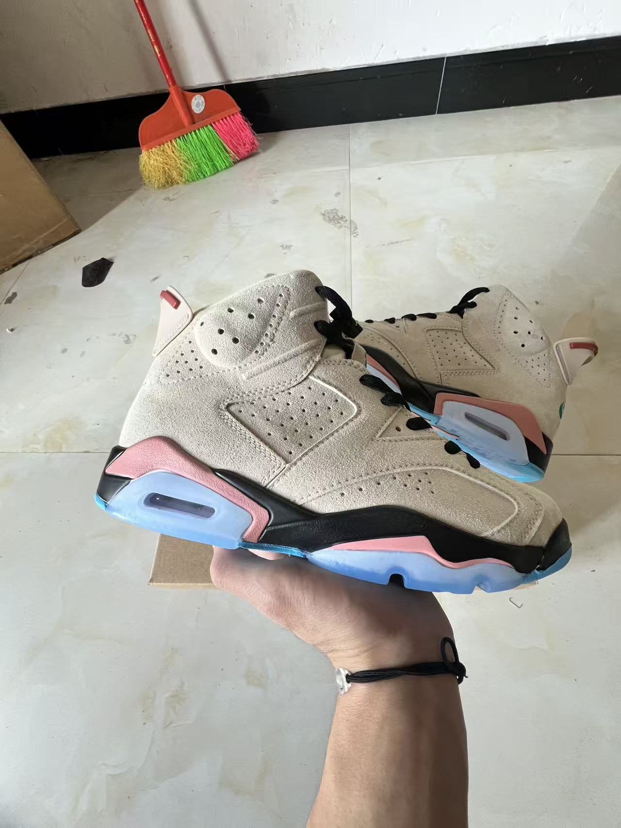 Air Jordan 6 RETRO