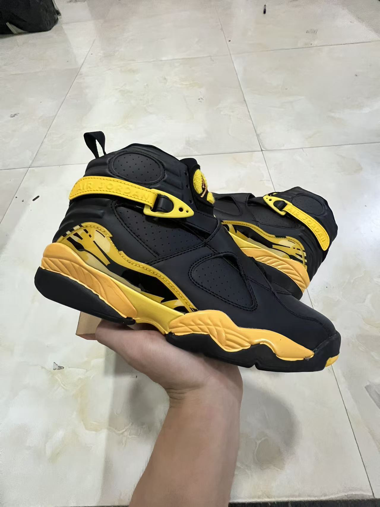 988-Air Jordan 8 RETRO