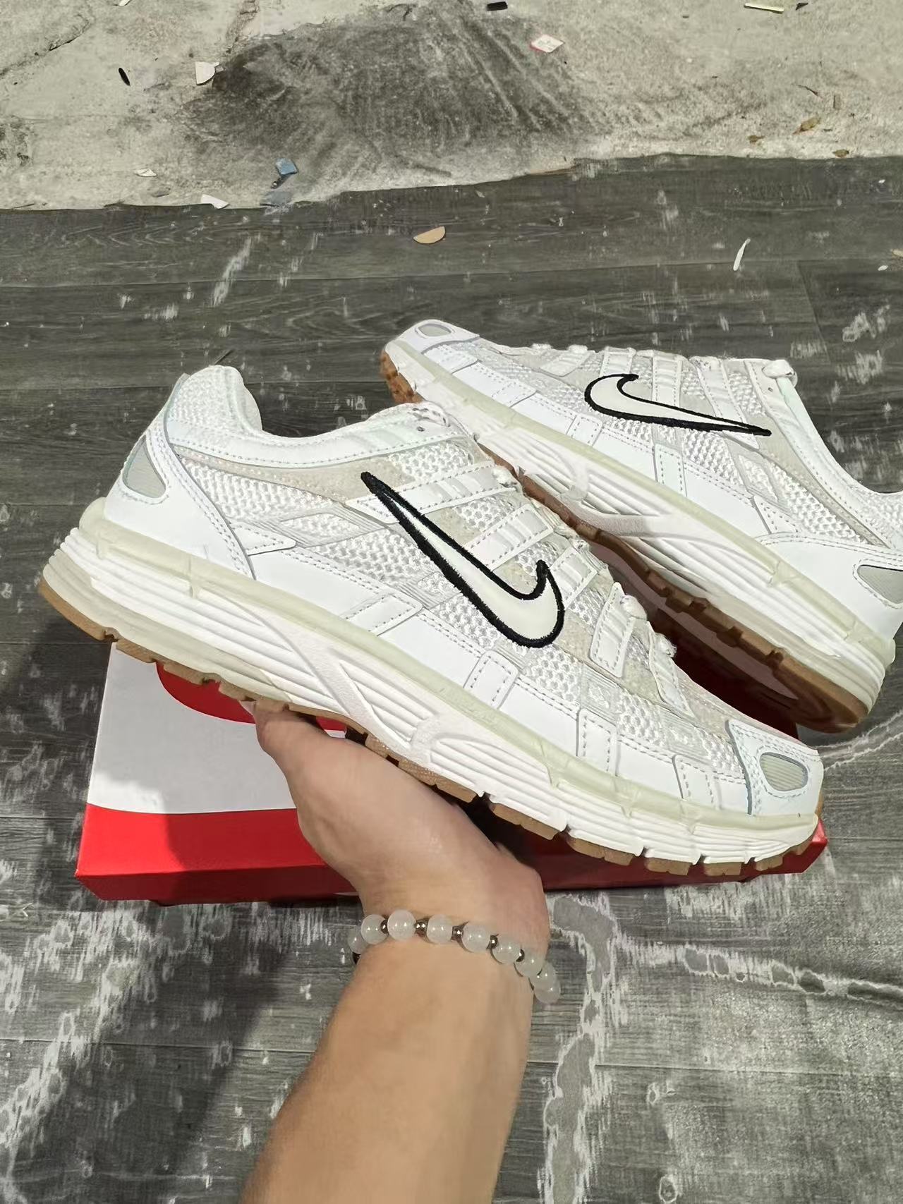 F2-NIKE-P-6000 PREMIUM