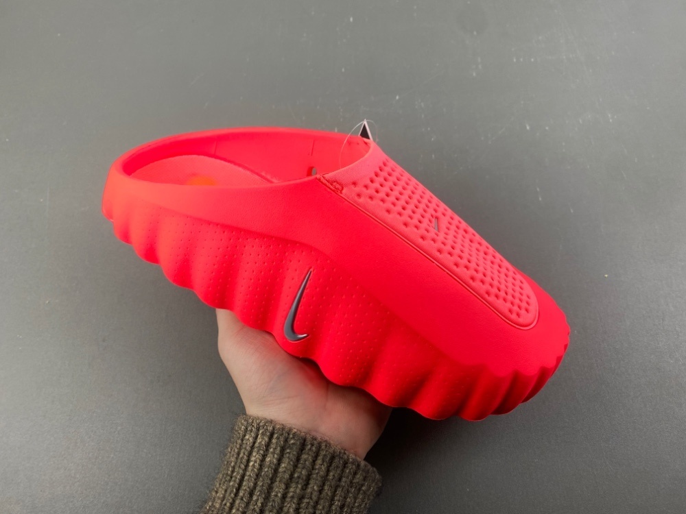 Nike Mind 001 橘红色