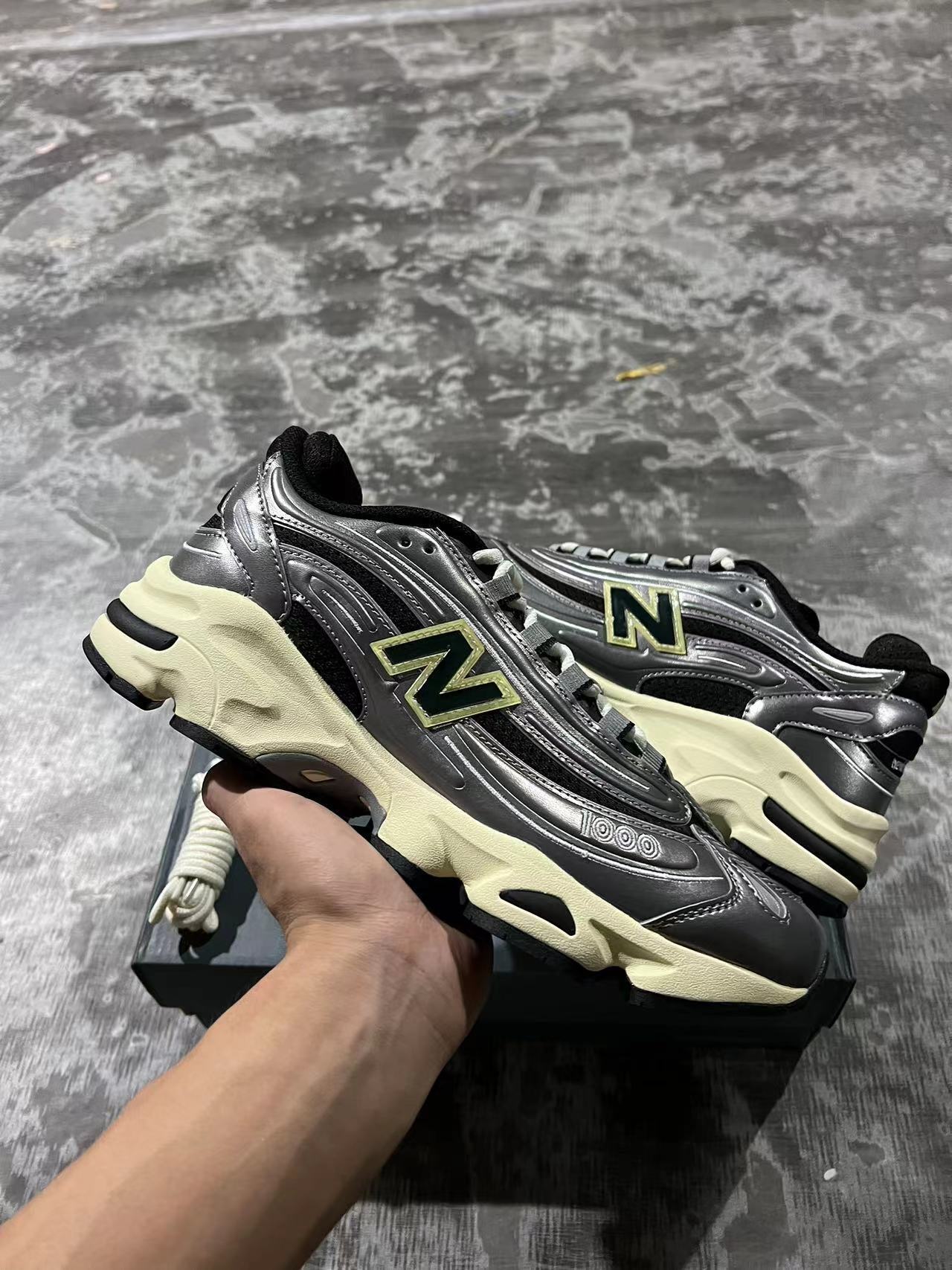 New New Balance 1000
