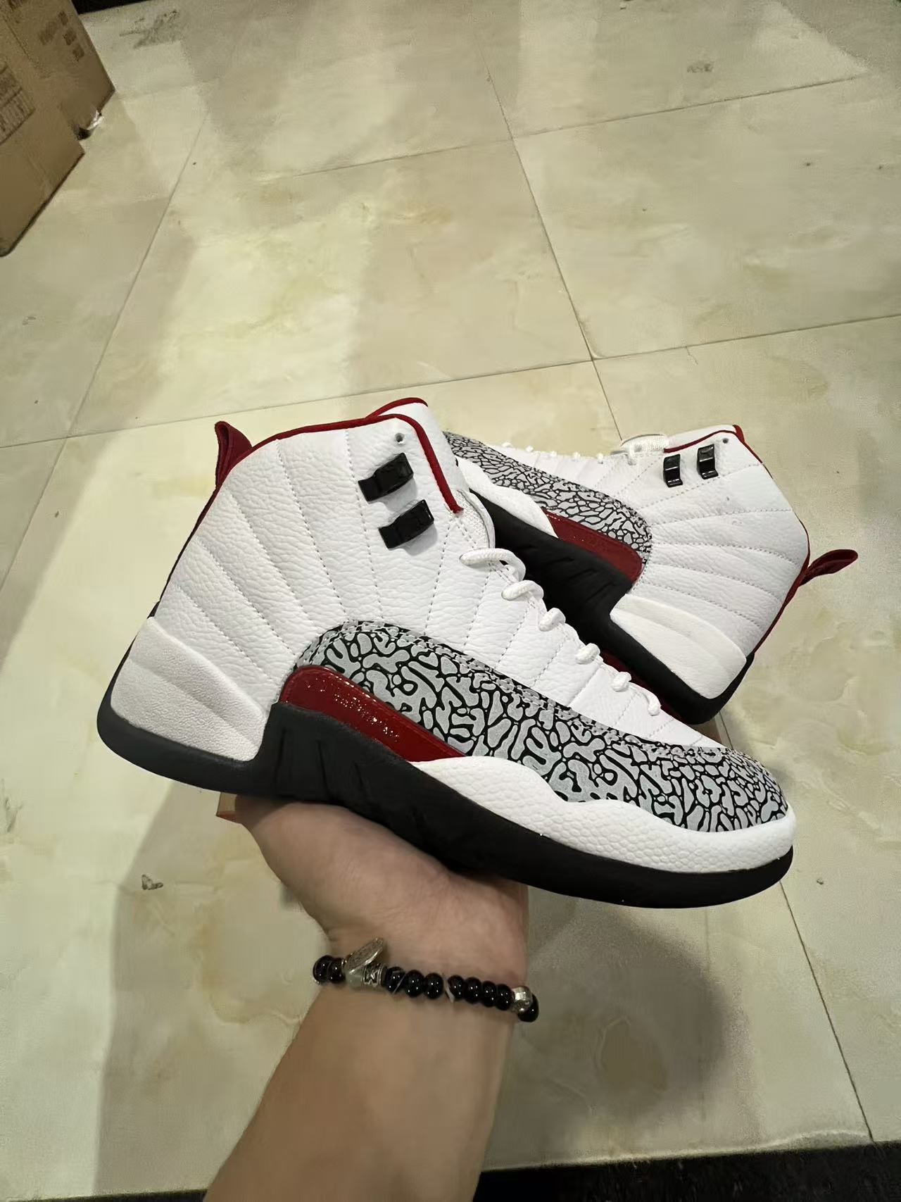 Air Jordan 12 RETRO