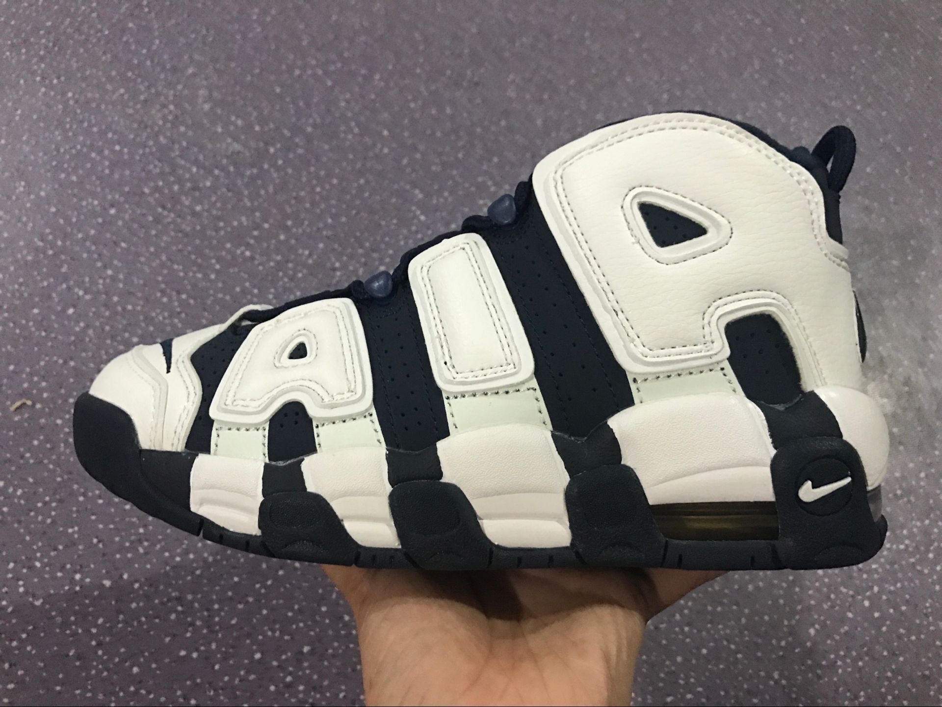 AJ AIR
