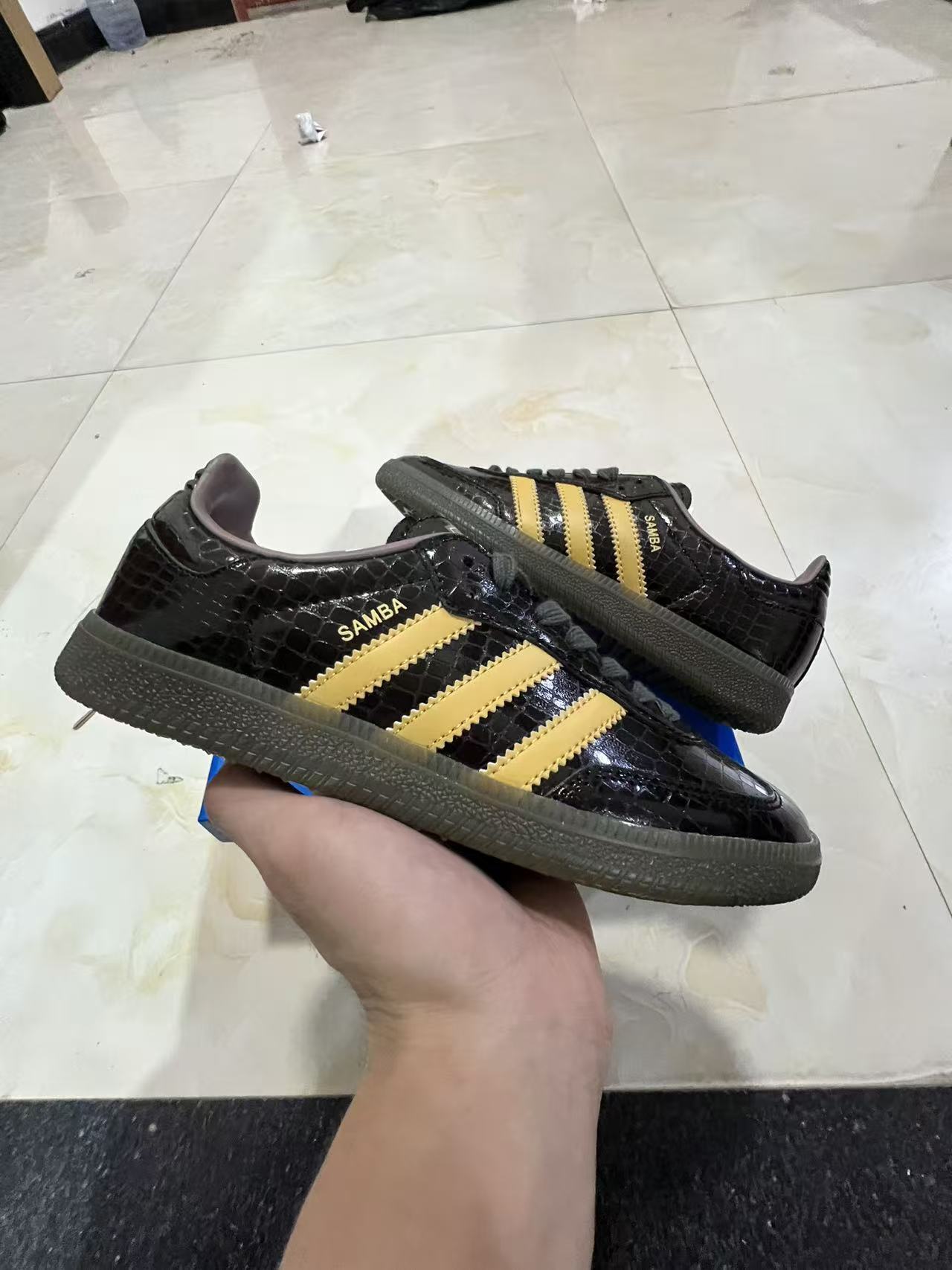 F-adidas GAMBA OG