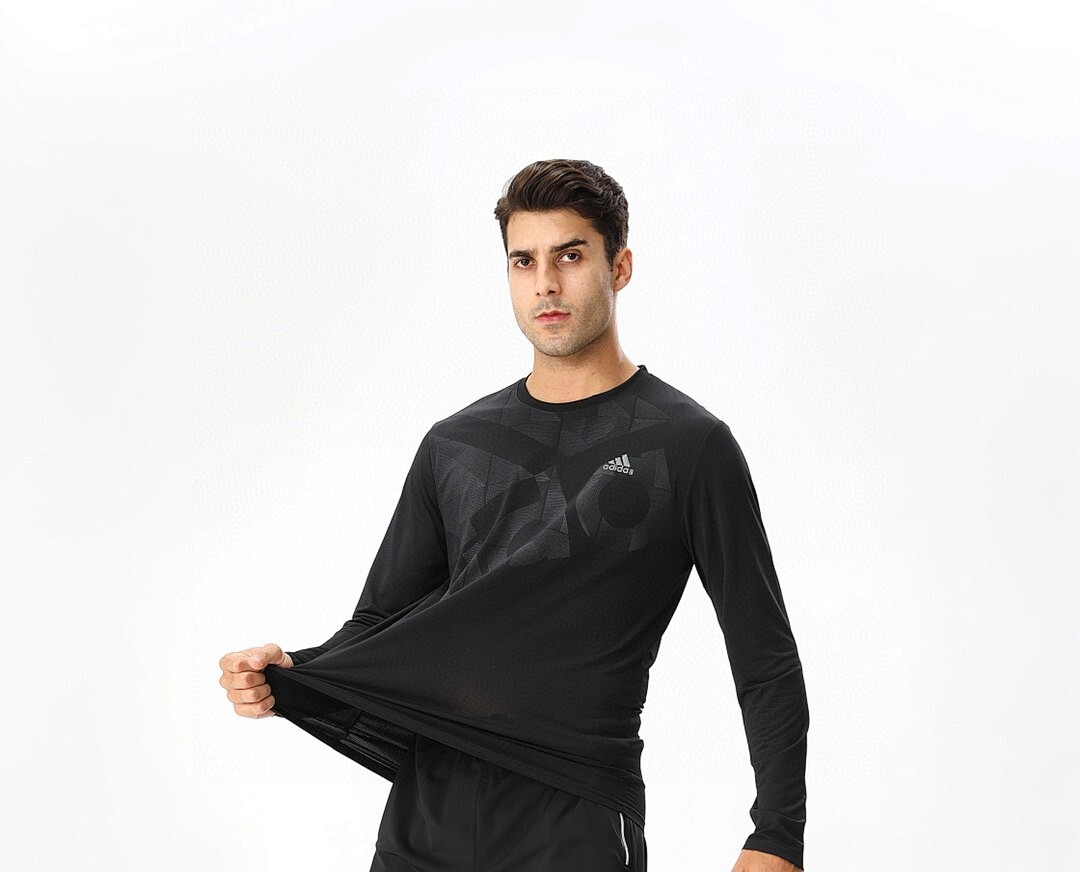 Essential Sport Tee V186