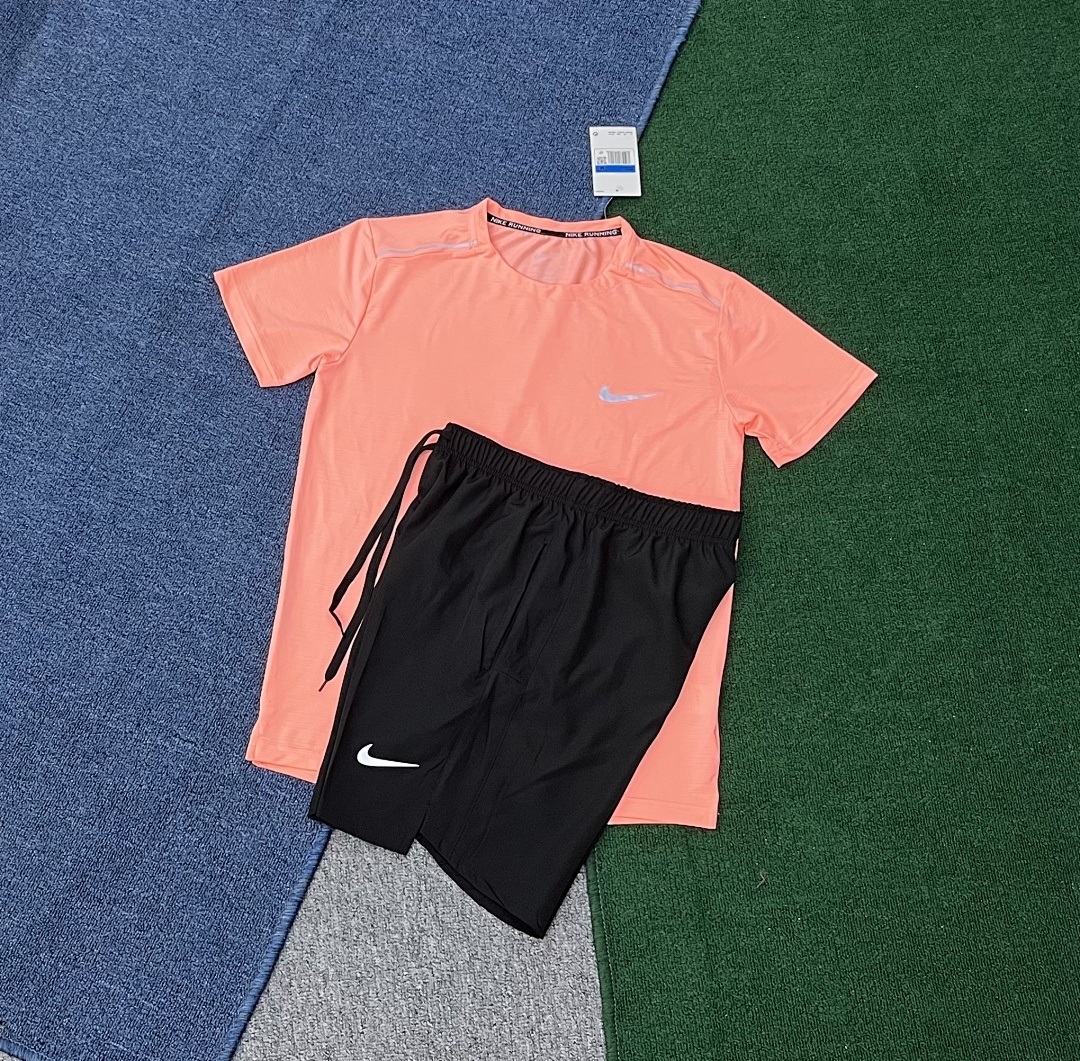 Performance Dri-Fit Tee V190