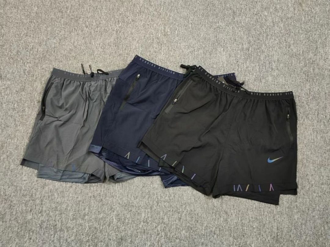 Woven Track Shorts V192