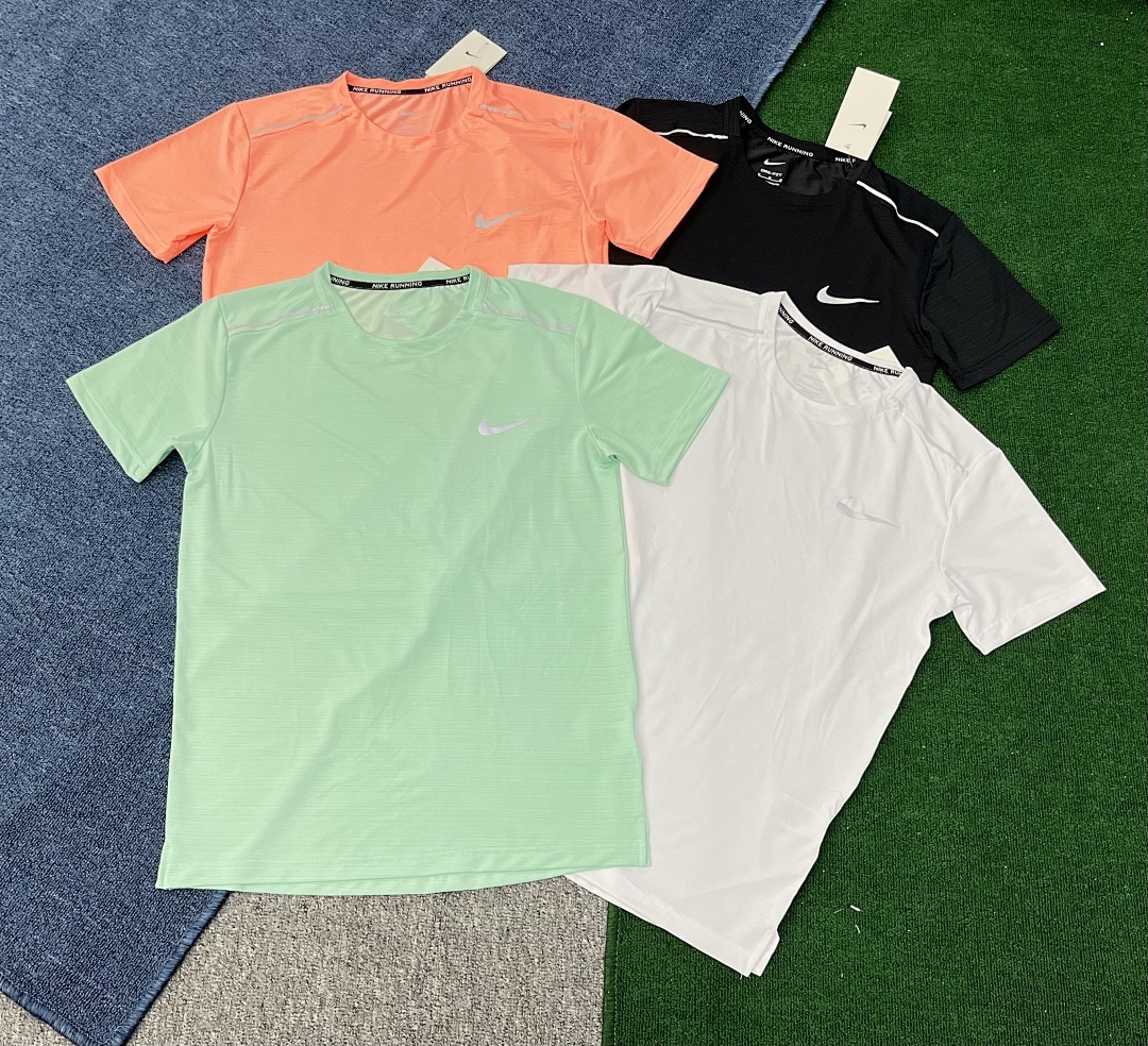 Activewear Graphic Tee V201
