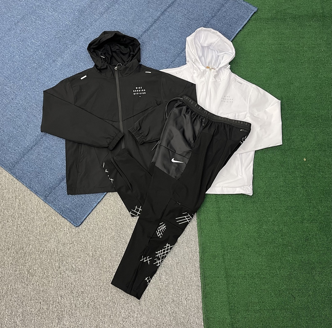 Performance Joggers V201