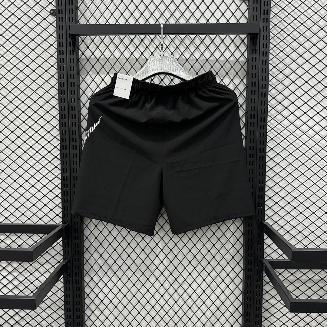 Essential Sport Tee V205