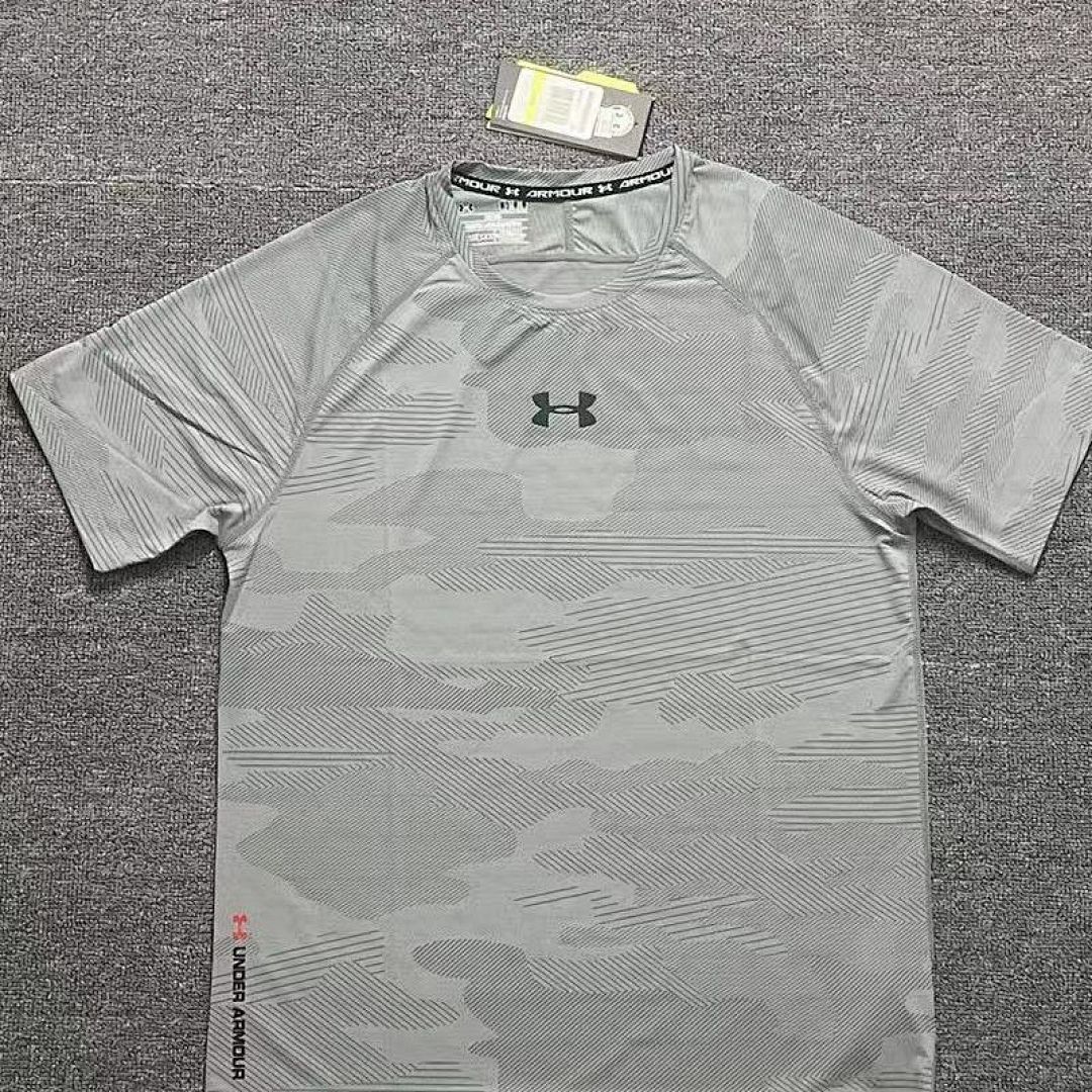 Sportswear Club Tee V209
