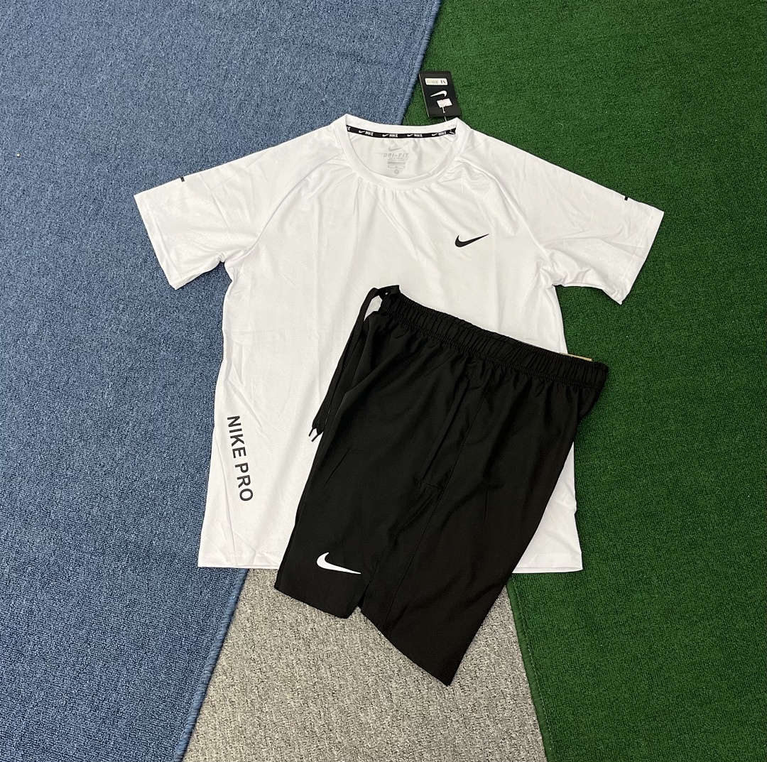 Vintage Sport Top V209