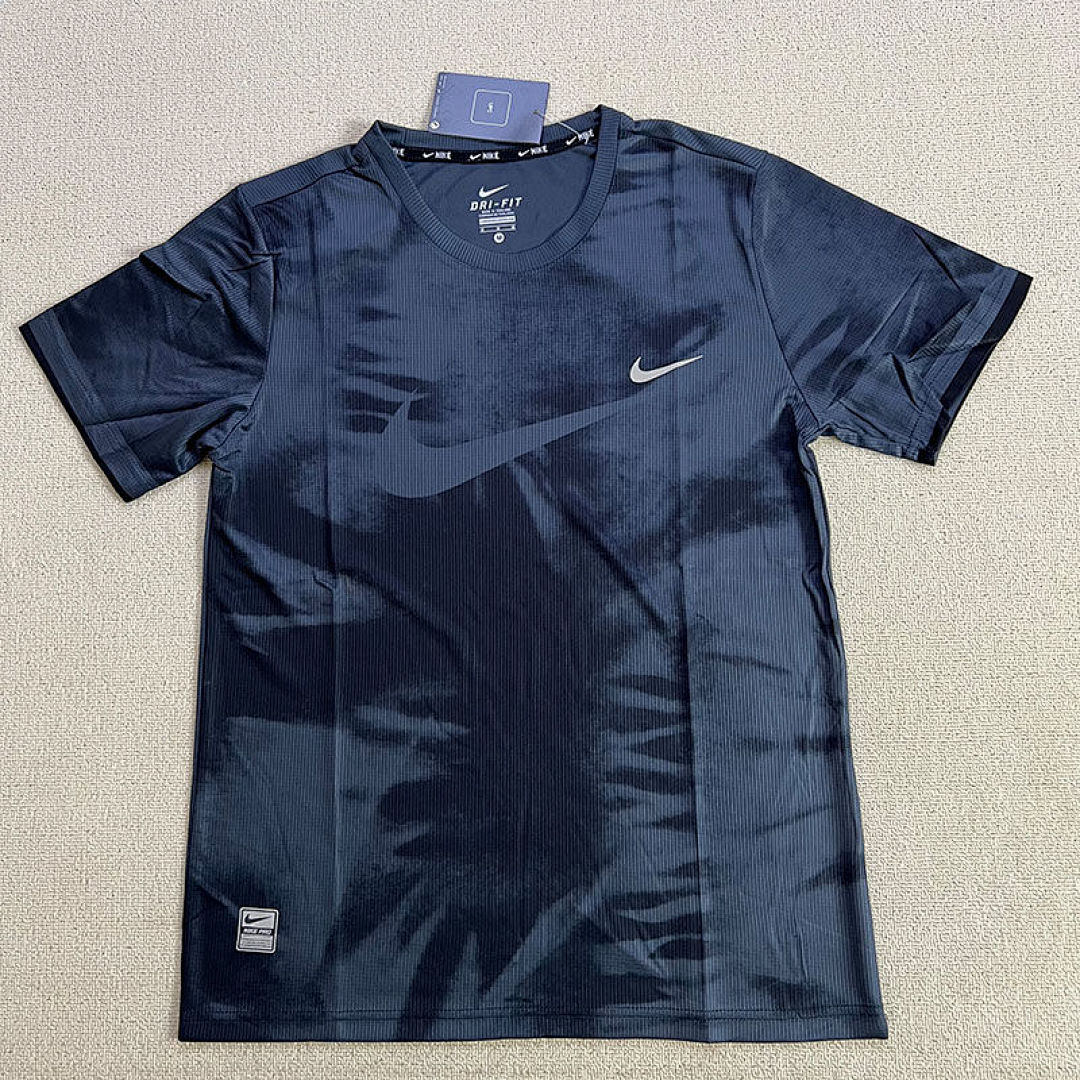Activewear Graphic Tee V211