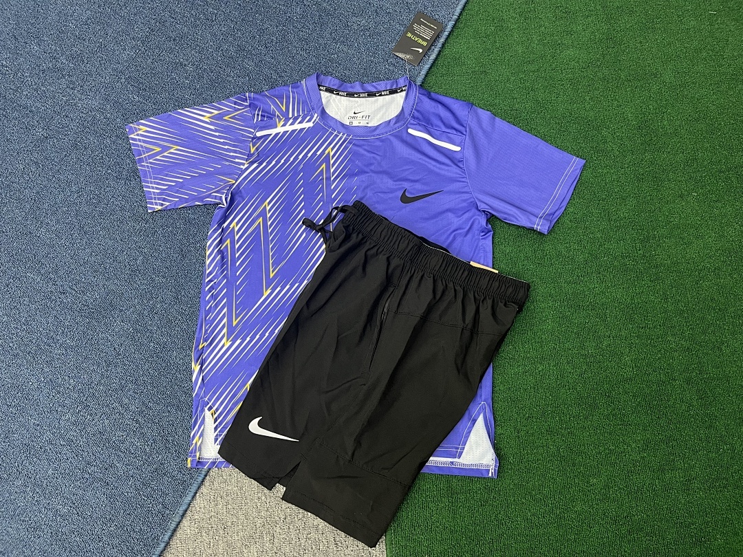 Performance Dri-Fit Tee V213