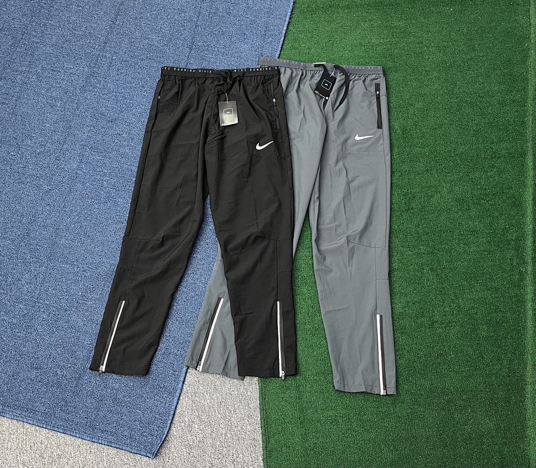 Performance Joggers V225
