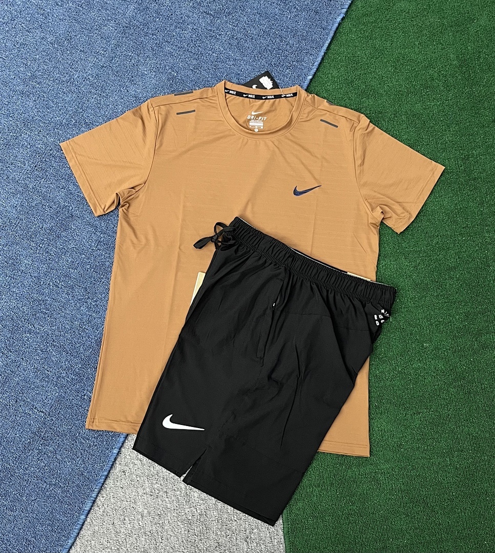 Activewear Graphic Tee V228