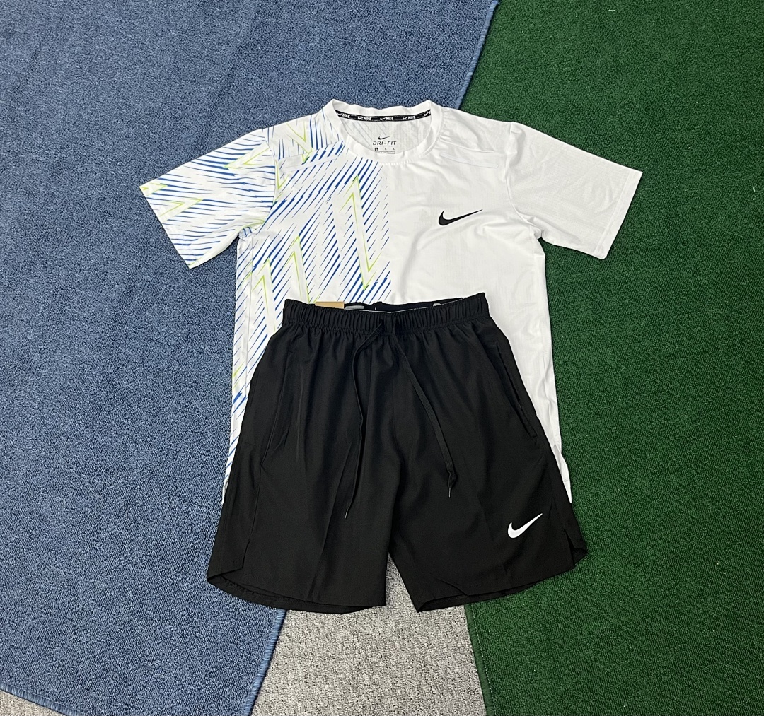 Activewear Graphic Tee V233