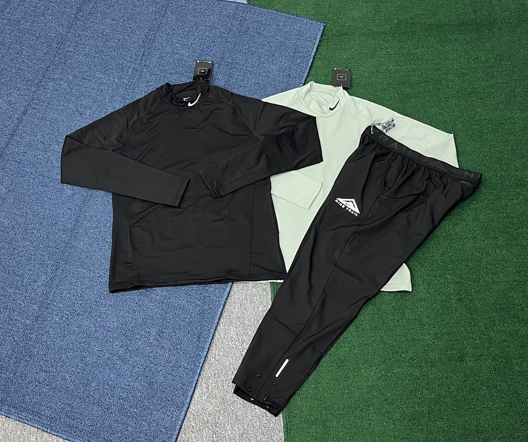 Essential Sport Tee V237