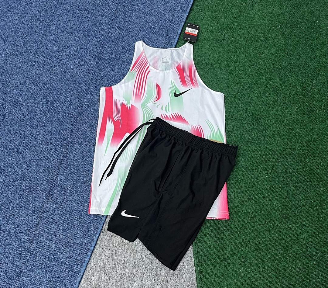 Woven Track Shorts V237
