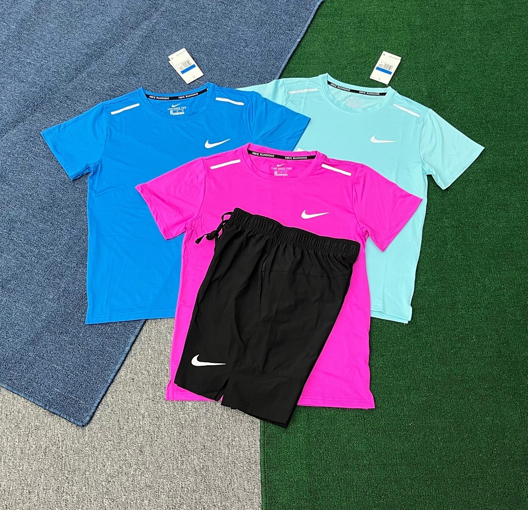 Essential Sport Tee V239