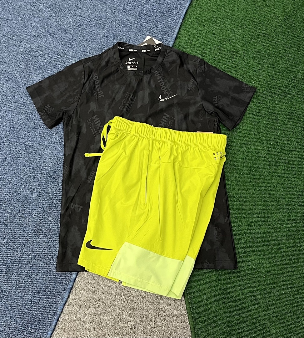 Woven Track Shorts V254