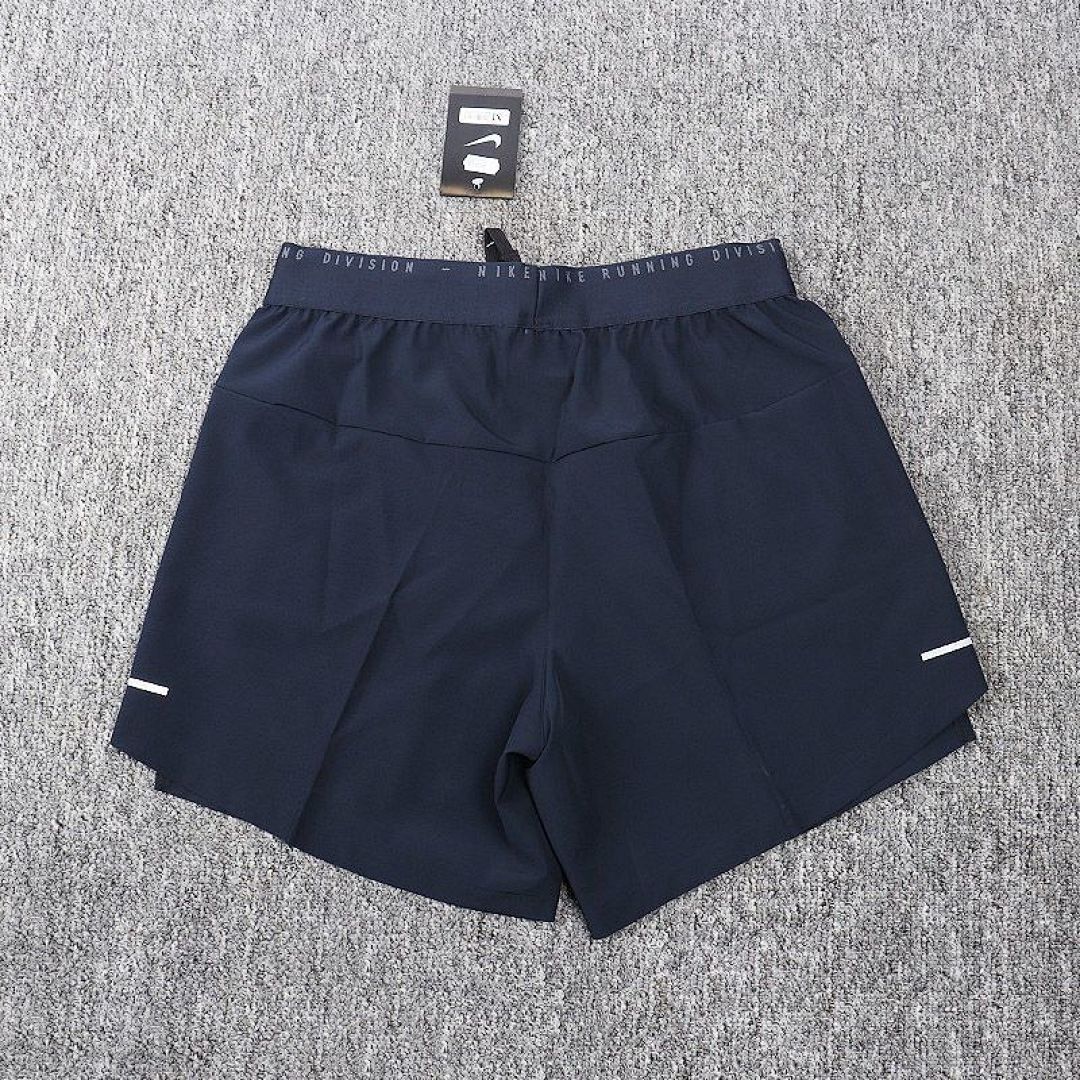 Essential Sport Tee V257