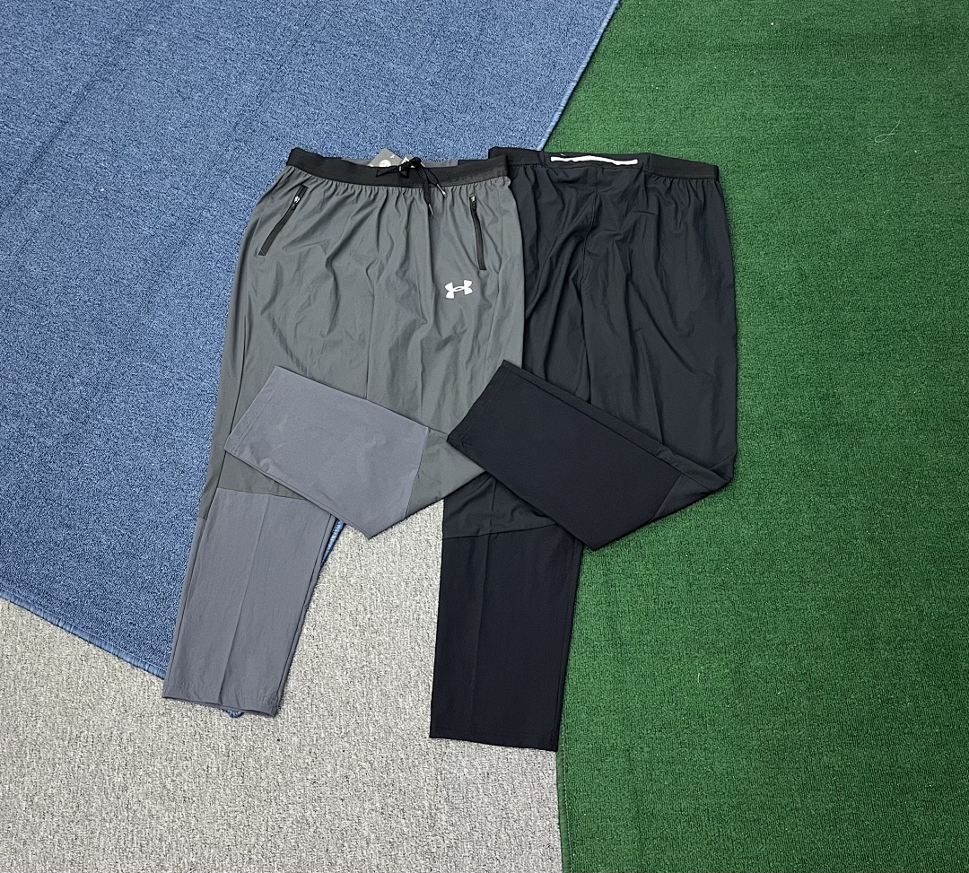 Athletic Running Shorts V262