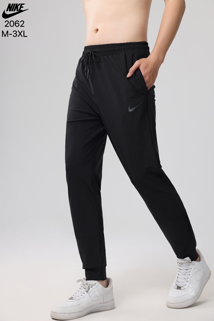 Essential Sport Tee V266