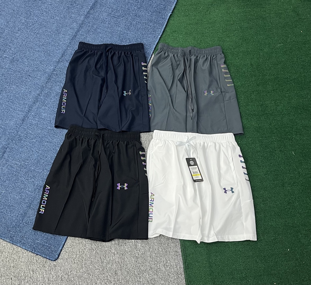 Woven Track Shorts V272