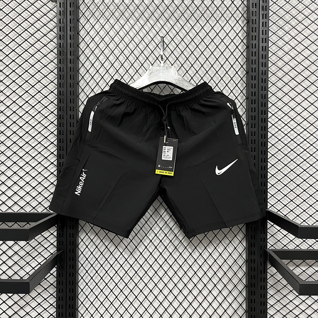 Woven Track Shorts V275