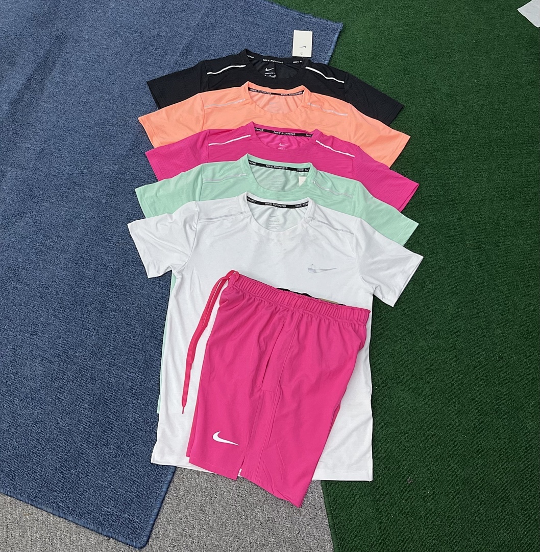 Running Division Tee V277