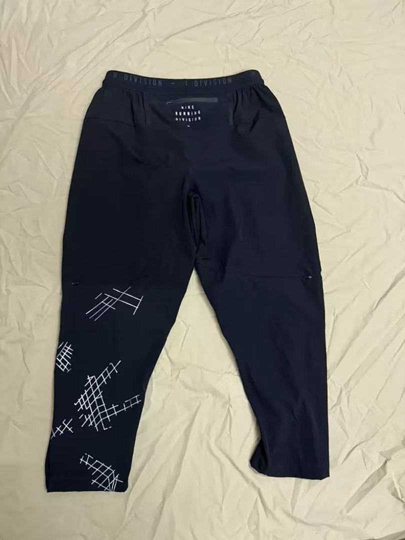 Activewear Graphic Tee V282