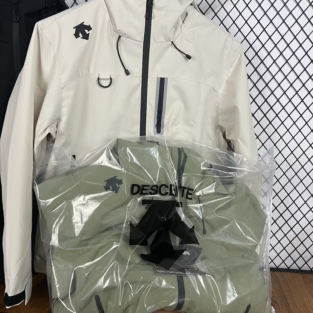 Vintage Sport Top V285