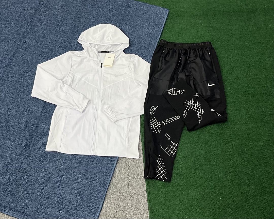 Performance Joggers V295