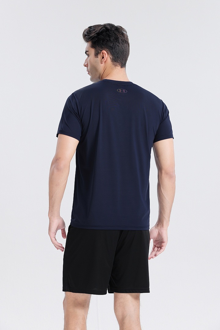 Sportswear Club Tee V311