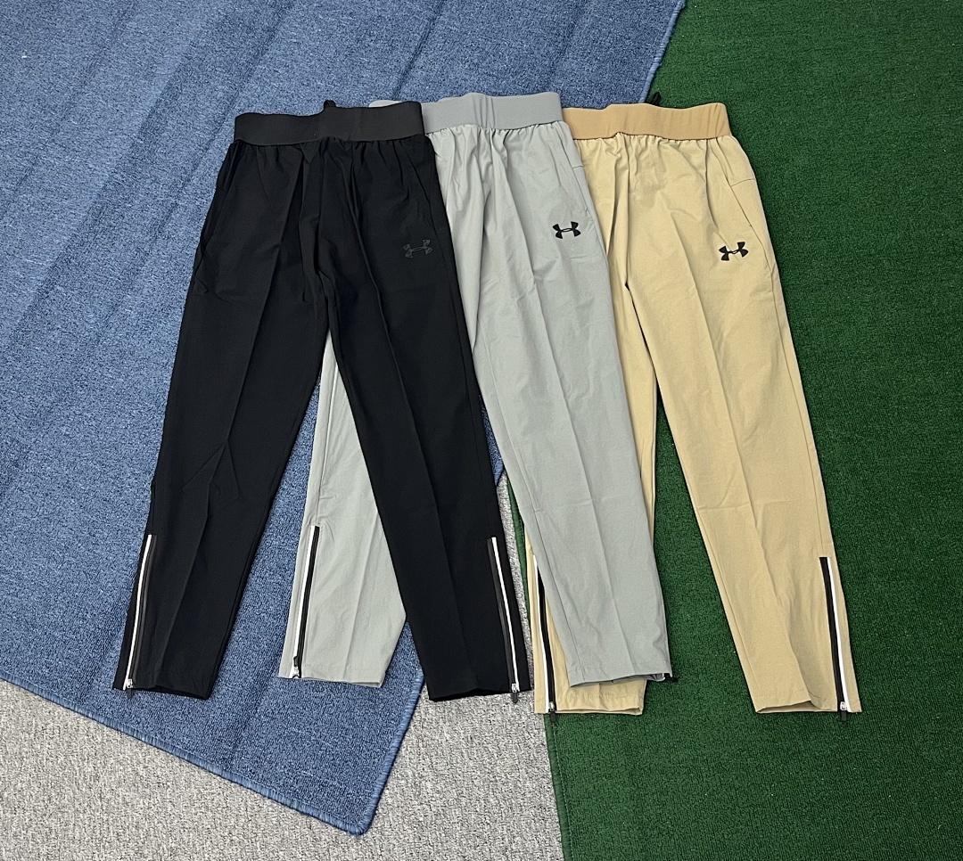 Woven Track Shorts V316