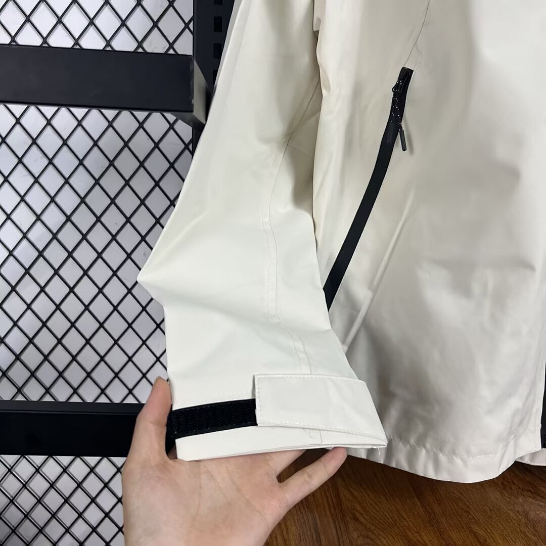 Performance Dri-Fit Tee V318