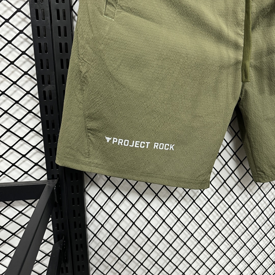 Essential Sport Tee V318