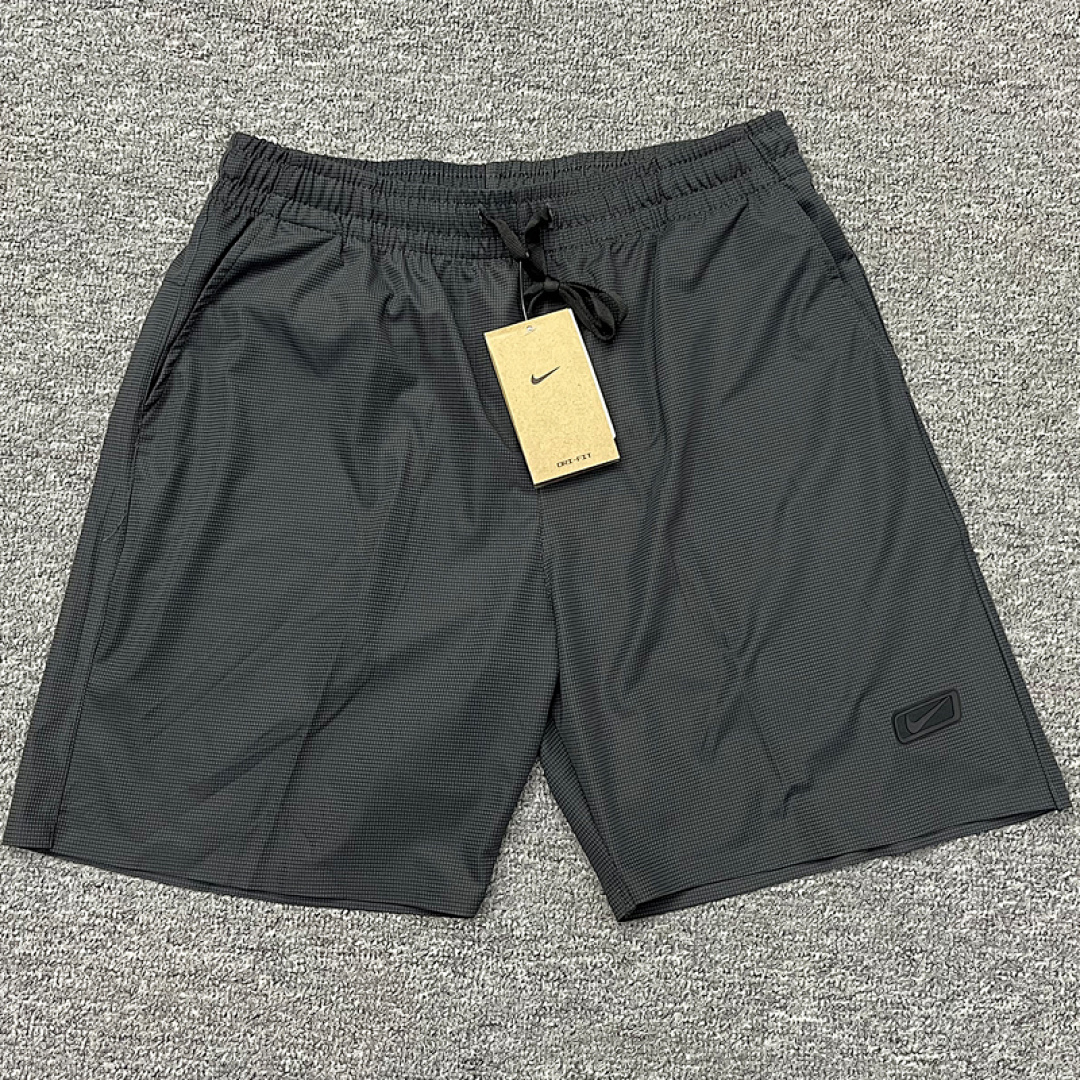 Essential Sport Tee V328
