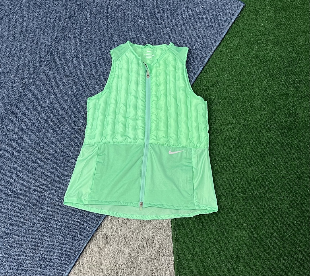 Woven Track Shorts V328